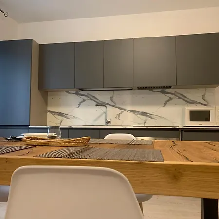 Alpi Retiche Lägenhet